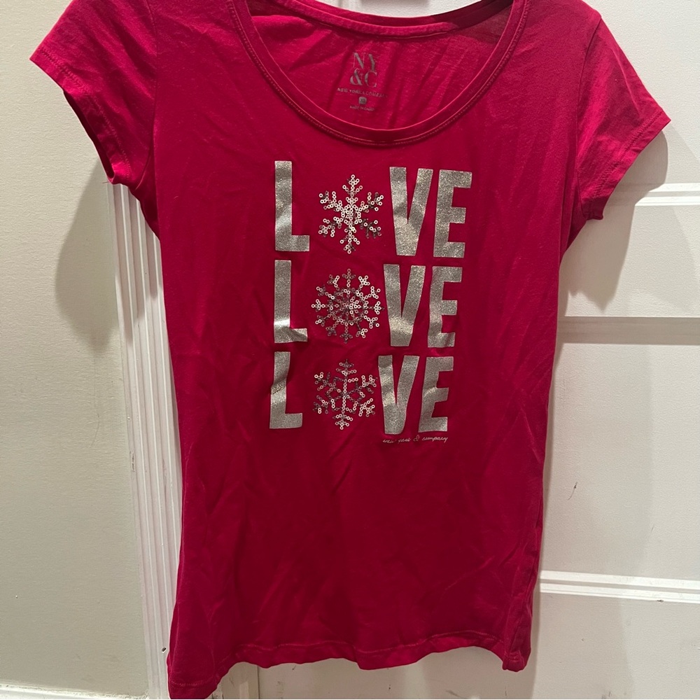 Love glitter snowflake hot pink top